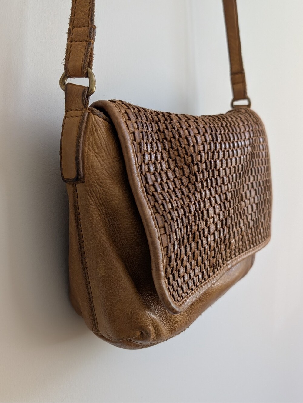 Vilenca Holland Soft Brown Leather Shoulder Bag Purse Woven Leather Front - Picture 4 of 15